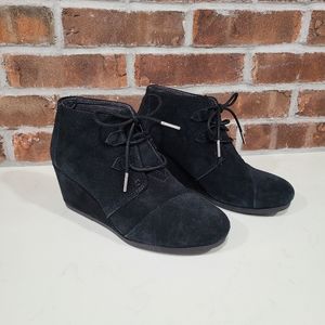 TOMS Women’s Black Wedge Booties
